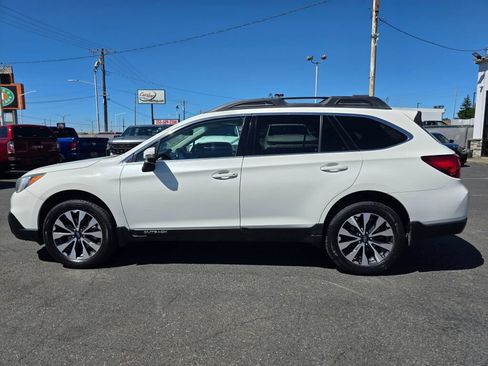 Used 2017 Subaru Outback 2.5i Limited AWD/4WD image 9