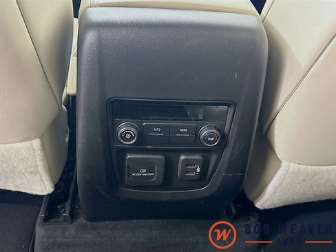 Used 2023 Buick Enclave Essence w/ Experience Buick Package AWD/4WD image 32