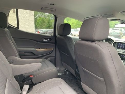 Used 2022 GMC Acadia SLE w/ Infotainment Package AWD/4WD image 46