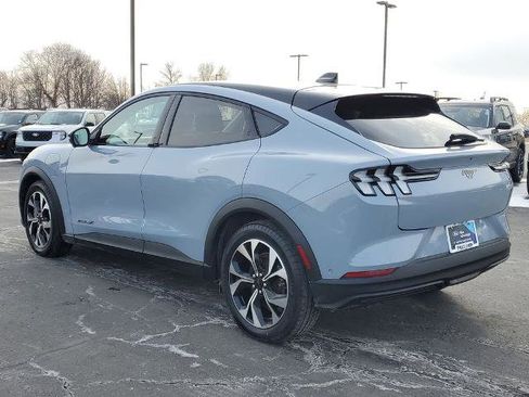 Certified 2024 Ford Mustang Mach-E Select w/ Comfort Package Lite image 3