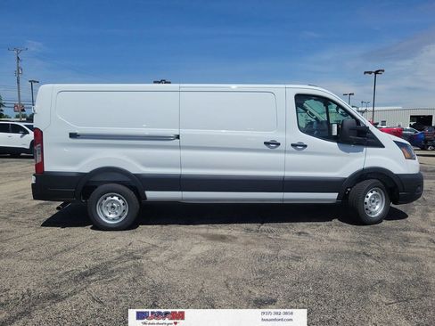 New 2026 Ford Transit 150 Low Roof RWD image 33