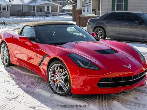 Used 2018 Chevrolet Corvette Stingray Convertible w/ 2LT Preferred Equipment Group image 12