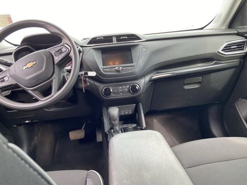 Used 2021 Chevrolet TrailBlazer LS AWD/4WD image 15