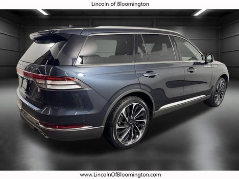Certified 2023 Lincoln Aviator Reserve w/ Equipment Group 201A AWD/4WD image 8