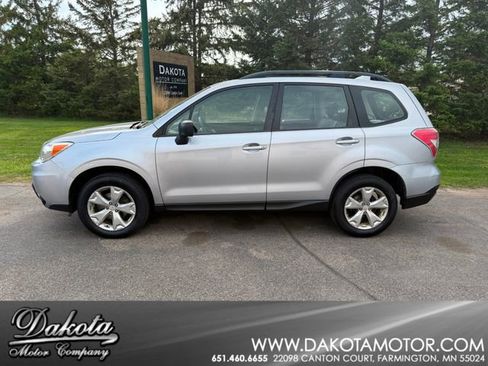 Used 2016 Subaru Forester 2.5i w/ Alloy Wheel Package image 1