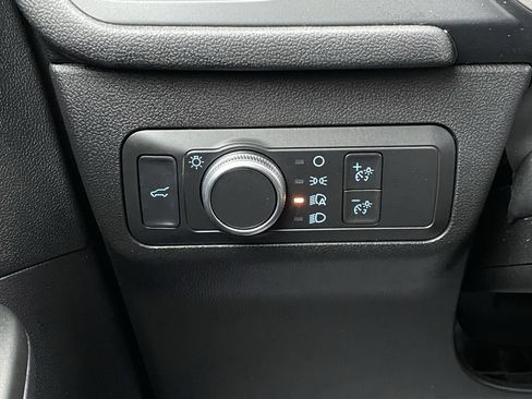 Used 2022 Ford Escape SE w/ Convenience Package image 22