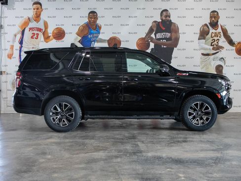 Used 2021 Chevrolet Tahoe Z71 w/ Luxury Package image 18