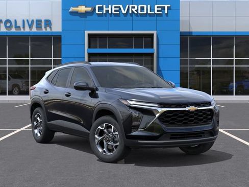 New 2026 Chevrolet Trax LT FWD image 8