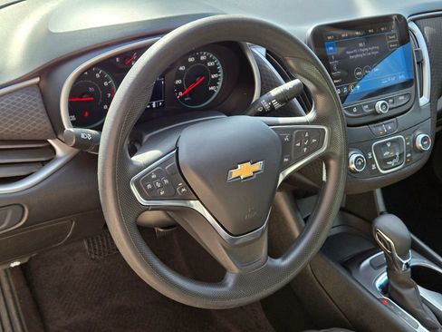 Used 2024 Chevrolet Malibu LS FWD image 22