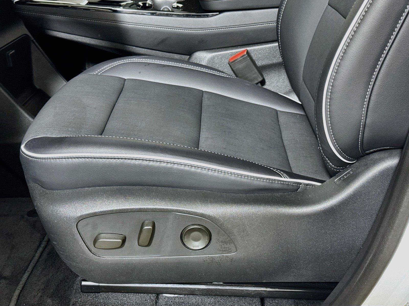 Certified 2026 Buick Enclave Preferred FWD image 18