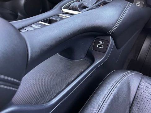 Used 2023 Honda HR-V EX-L image 21