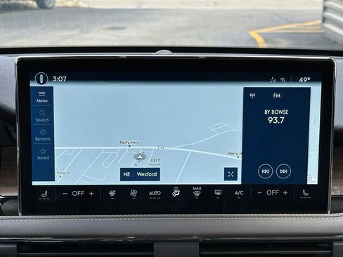 New 2026 Lincoln Corsair Reserve w/ Jet Appearance Package image 15