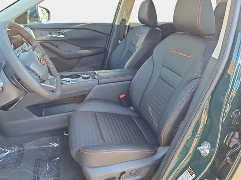 New 2026 Nissan Rogue SV AWD/4WD image 15