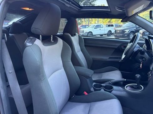 Used 2015 Scion tC FWD image 24