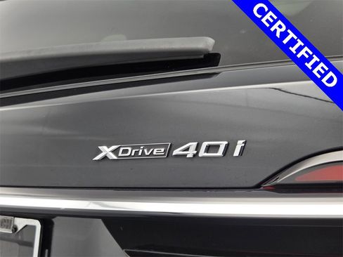 Used 2023 BMW X7 xDrive40i w/ M Sport Package image 21