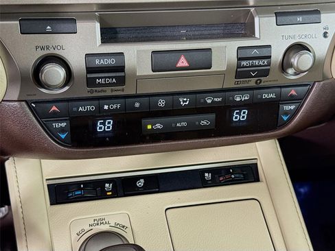 Used 2017 Lexus ES 350 w/ Navigation System Package FWD image 17