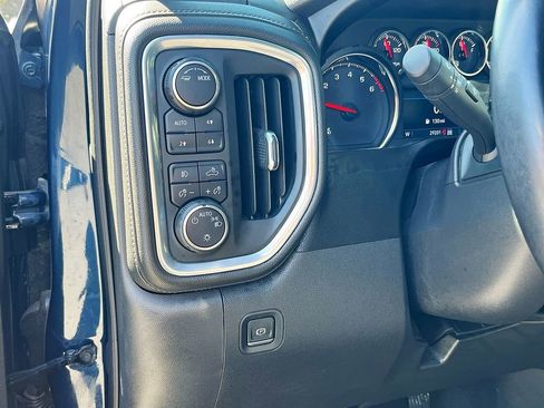 Used 2021 Chevrolet Silverado 1500 LT Trail Boss w/ Bed Protection Package image 10