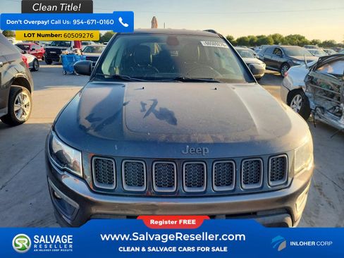 Used 2018 Jeep Compass Trailhawk AWD/4WD image 7