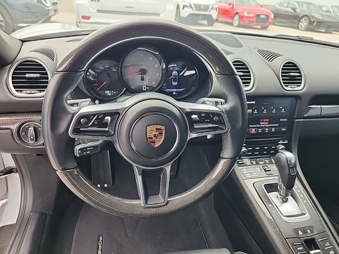 Used 2024 Porsche 718 Boxster S RWD image 4