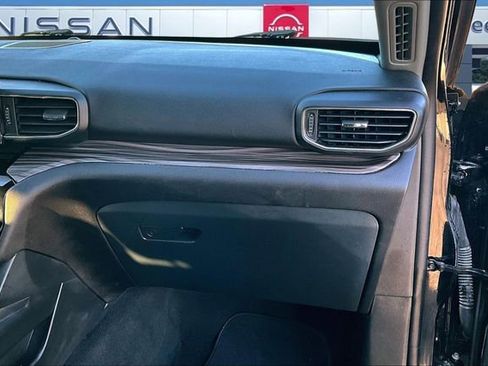 Used 2023 Ford Explorer Limited w/ Equipment Group 301A image 23