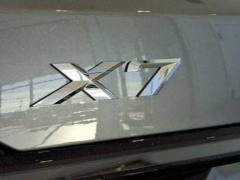 New 2026 BMW X7 xDrive40i w/ M Sport Package image 21
