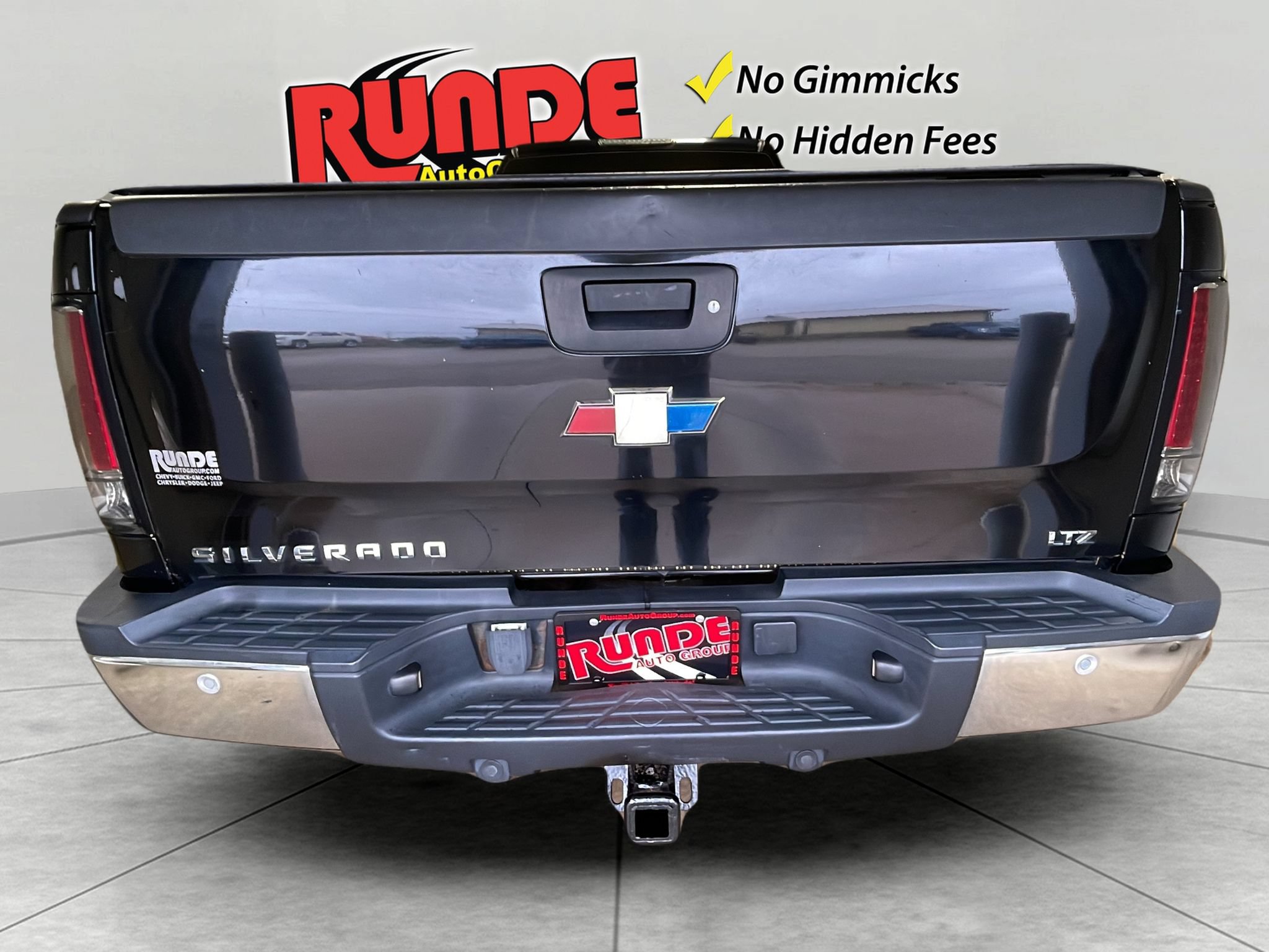 Used 2008 Chevrolet Silverado 3500 LTZ AWD/4WD image 9