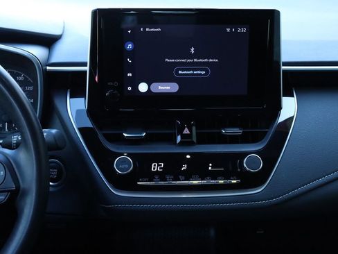 Used 2024 Toyota Corolla SE image 10