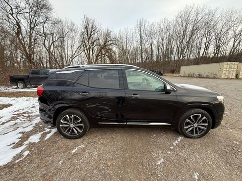 Used 2018 GMC Terrain Denali w/ Advanced Safety Package image 6