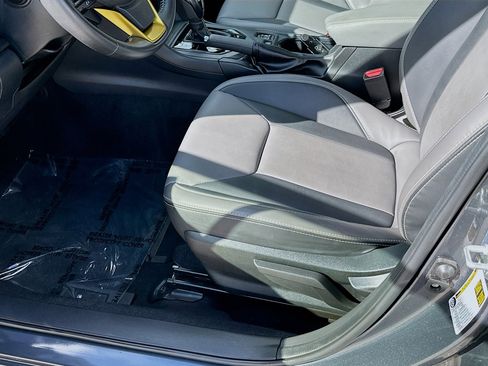 Used 2023 Subaru Crosstrek 2.5i Sport image 17