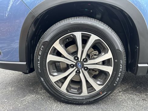Used 2024 Subaru Forester Limited image 28
