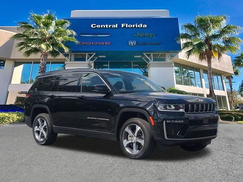 New 2026 Jeep Grand Cherokee L Limited RWD image 2