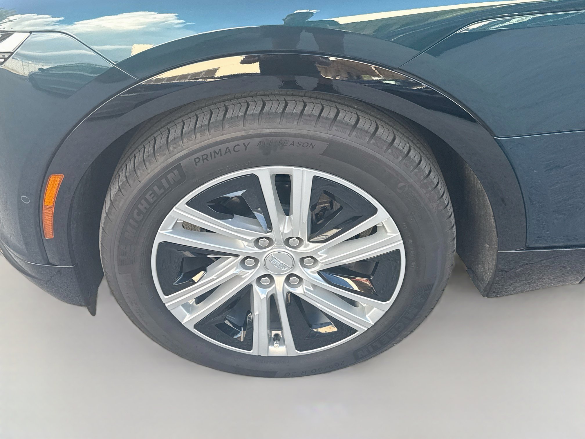 Used 2024 Cadillac Lyriq Tech w/ Driver Assist Package AWD/4WD image 37