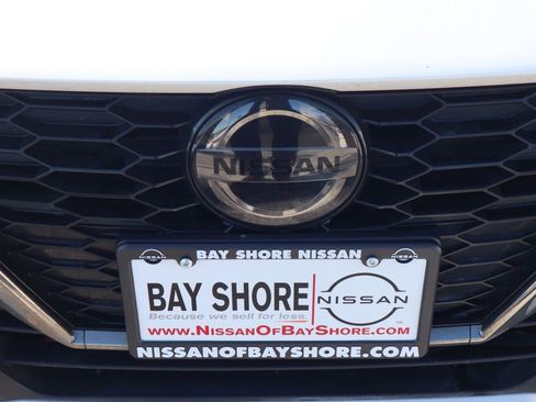 Certified 2023 Nissan Sentra SR FWD image 26