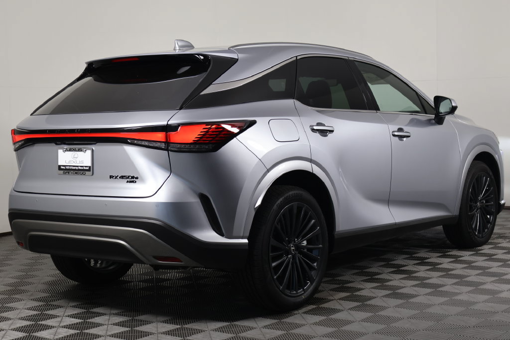 New 2026 Lexus RX 450h AWD w/ Convenience Package image 2