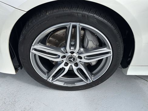 Used 2020 Mercedes-Benz E 450 4MATIC Cabriolet image 31