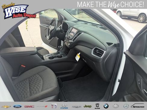 Used 2021 Chevrolet Equinox LT FWD image 20