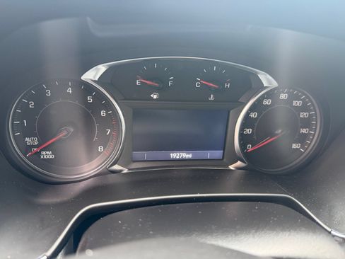 Used 2025 Chevrolet Blazer LT FWD image 35
