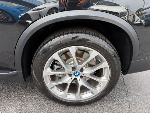 Used 2024 BMW X5 xDrive50e w/ Premium Package AWD/4WD image 42