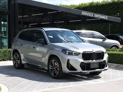 Used 2026 BMW X1 M35i w/ Technology Package AWD/4WD image 2