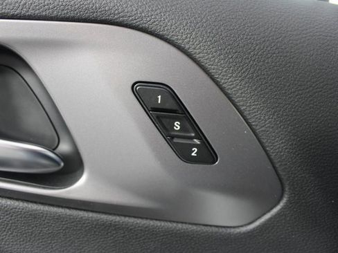 New 2026 Chrysler Pacifica Select image 14