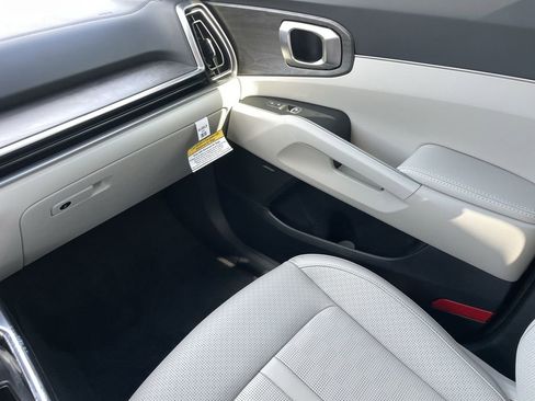 New 2026 Kia Sorento X-Line EX image 17