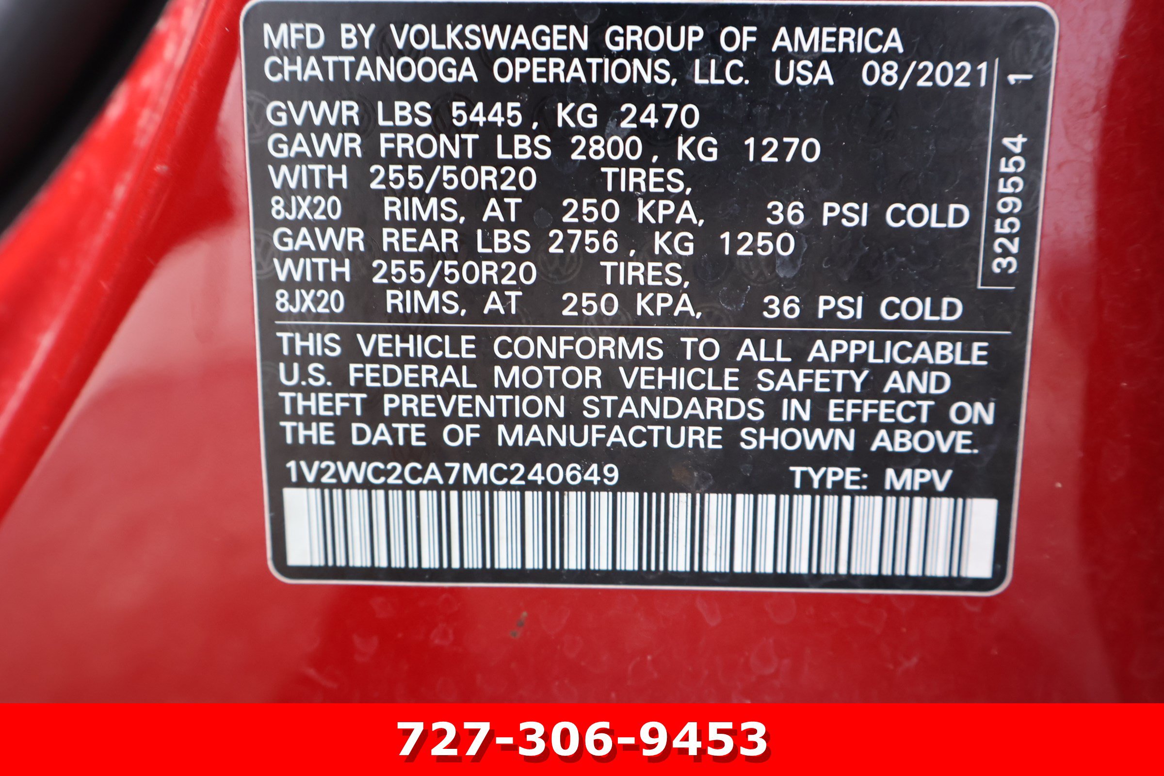 Used 2021 Volkswagen Atlas Cross Sport SE w/ 20" Black Wheels Package FWD image 23