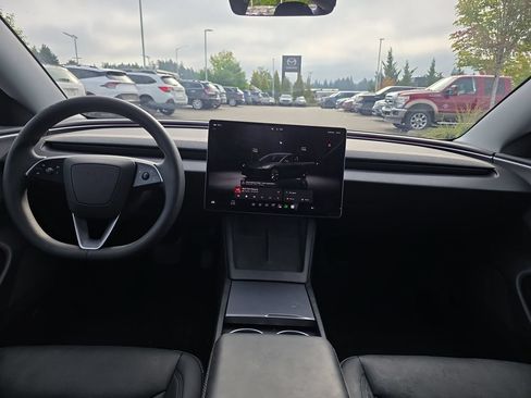 Used 2025 Tesla Model 3 Long Range RWD image 5