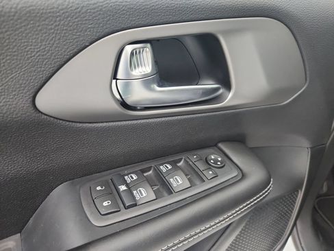 New 2027 Chrysler Pacifica LX FWD image 20