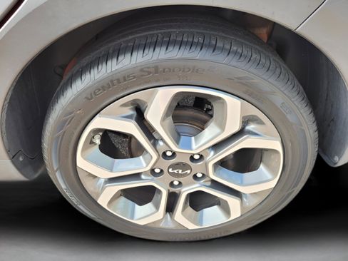 Used 2022 Kia Soul X-Line image 21