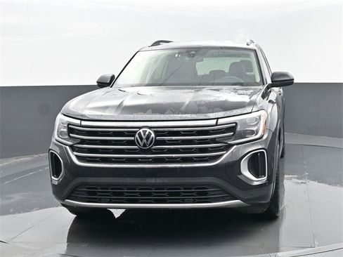 Used 2024 Volkswagen Atlas SE image 26