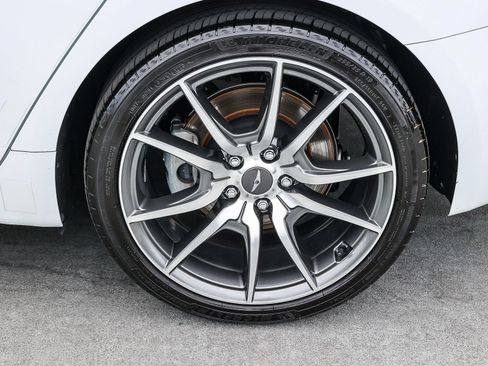 Used 2023 Genesis G70 2.0T AWD/4WD image 8