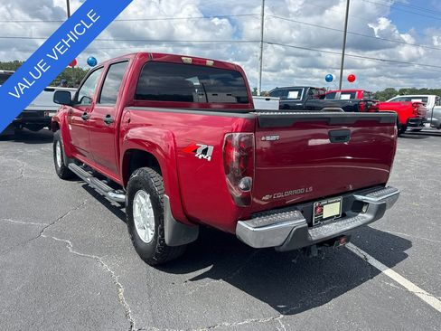 Used 2005 Chevrolet Colorado LS w/ Safe And Sound Package AWD/4WD image 8