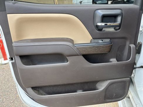 Used 2017 GMC Sierra 2500 Denali w/ Duramax Plus Package image 38