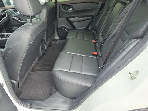 Certified 2023 Nissan Rogue SL AWD/4WD image 17